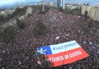 79% dos chilenos decidem enterrar Constituição de Pinochet e povo lota as ruas para comemorar .
