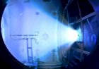 Rússia testa 1º sistema de propulsão de foguete de plasma baseado em crípton