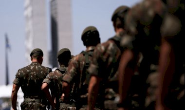 Intervenção militar: entenda o que é e quais os riscos no Brasil
