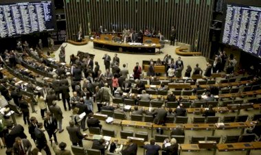 “Nosso objetivo é derrotar o bolsonarismo na Câmara”, afirma Orlando