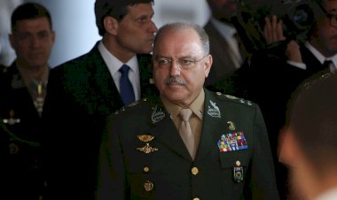 REAÇÃO DO CLUBE MILITAR: Não foi uma miragem. General Etchegoyen