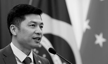 ENTREVISTANDO QU YUHUI: OS DESAFIOS DA CHINA