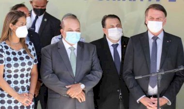 Um fantasma tira o sono de Ibaneis