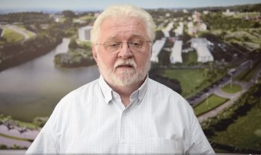 Reitor da Unisinos rejeita homenagem de Brasília
