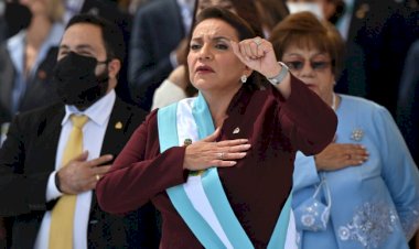 Xiomara Castro asume con el apoyo de todo el continente