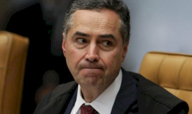 CONSEQUÊNCIA DA INGENUIDADE DE BARROSO, DIZ EX-MINISTRO SOBRE OFÍCIO DA DEFESA PARA TSE