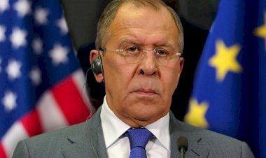 “O que está sendo decidido hoje é se o mundo será multipolar ou neocolonial”, afirma Lavrov
