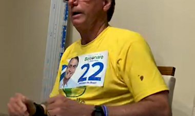 Jair Bolsonaro está preparando discurso de golpe no dia 30, diz colunista
