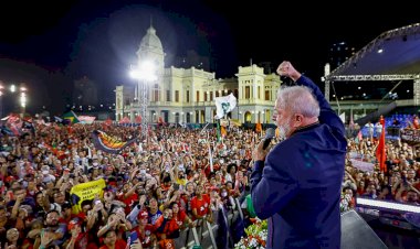 Lula vence Bolsonaro e voltará à Presidência da República após 13 anos