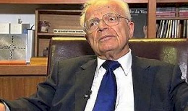 EMPRESÁRIOS PERCEBEM QUE PAÍS JÁ NÃO PODE SE SUBMETER ÀS FORÇAS ARMADAS, DIZ COMPARATO