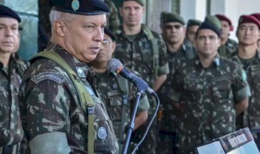 COMO SE DEU O SUPORTE DOS MILITARES AO GOLPISMO DE 8 DE JANEIRO