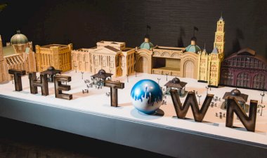 The Touwn: Comida com larvas a trabalhadores