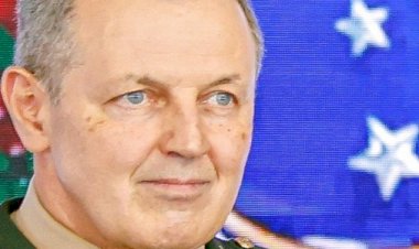  Comandante do Exército envia comunicado a todos os militares da força em momento turbulento para as Forças Armadas
