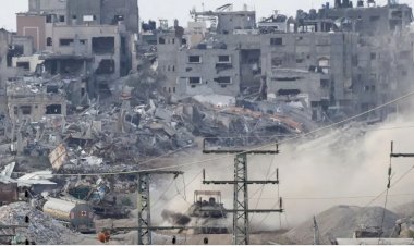 Ataques de Israel matam mais de 70 em uma das noites mais letais na guerra, diz autoridade de Gaza