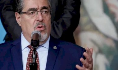 La OEA, la UE, EEUU y las delegaciones extranjeras exigen al Congreso de Guatemala que le entregue el poder a Arévalo
