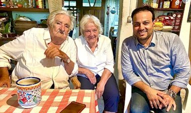 Pepe Mujica e Cristopher Goulart, um encontro de gerações