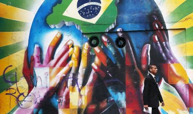 *Chico, Gil, Wagner Moura e intelectuais pedem a Lula que rompa relações com Israel por 'carnificina insuportável'*