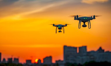 Rússia utiliza drones baratos para localizar defesas aéreas da Ucrânia