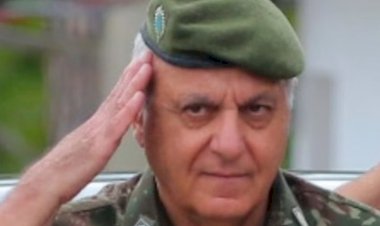 General atacado por militares radicais por barrar golpe rompe silêncio