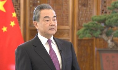 China e EUA devem encontrar a maneira certa de se entender na nova era: Wang Yi diz a Marco Rubio
