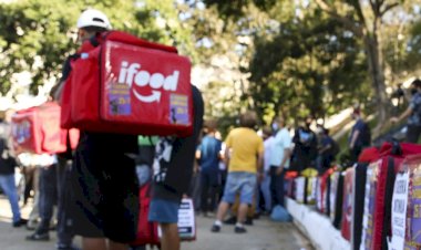 Centrais rebatem fala de Lula sobre trabalho com carteira assinada: “Mais explorado é o ‘empreendedor’”