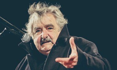 HOMENAGEM A PEPE MUJICA
