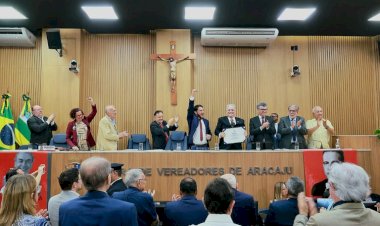 Câmara Municipal de Aracaju realiza entrega de títulos de cidadania aracajuana póstumos em homenagem a João Goulart e Leonel Brizola