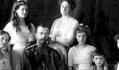 Documentário soviético retrata queda da dinastia dos Romanov e revela como impérios vêm abaixo