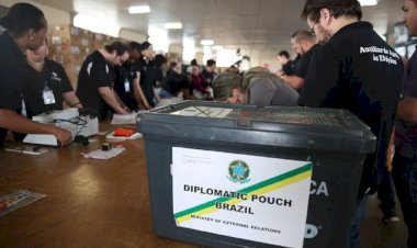 Eleitorado brasileiro no exterior supera 1 milhão pela primeira vez