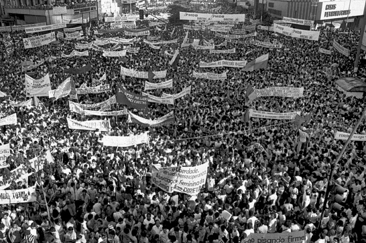 “A democracia não é importante para a classe média conservadora