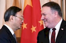 Mike Pompeo anuncia que os EUA começam a construir uma 'coalizão global' contra a China
