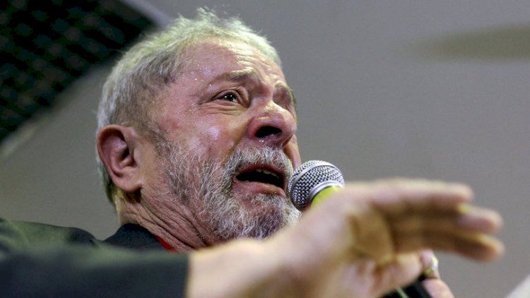 Lula livre e candidato em 2022
