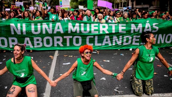 A lição que vem da Argentina. Por Ana Prestes