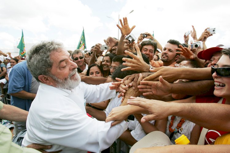 A porta ficou estreita para Ciro