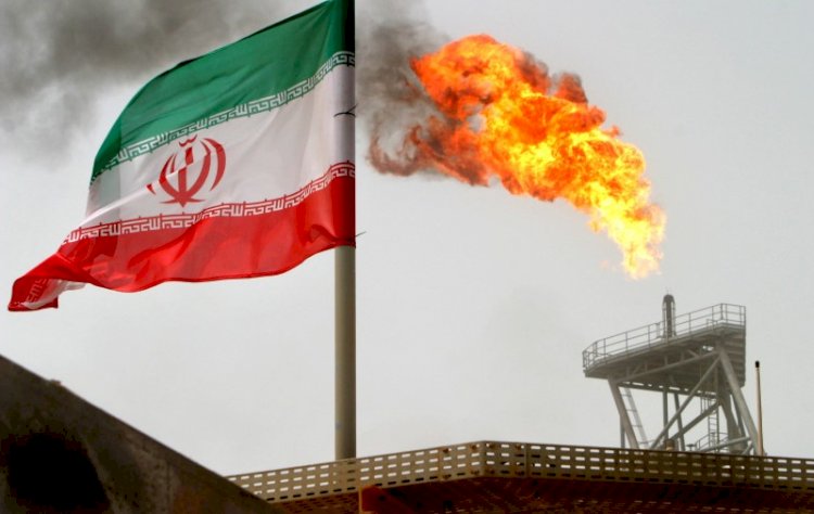 Irã começa a embarcar petróleo via oleoduto estratégico