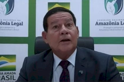 Bolsonaro descarta Mourão da delegação da COP26