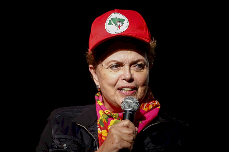 Ciro fala em conspiração de Lula por impeachment de Dilma, que o acusa de mentir
