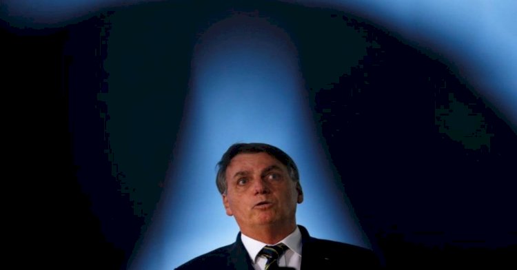 BOLSONARO É UM HOMEM COM MEDO