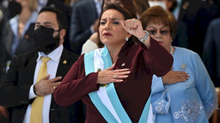 Xiomara Castro asume con el apoyo de todo el continente