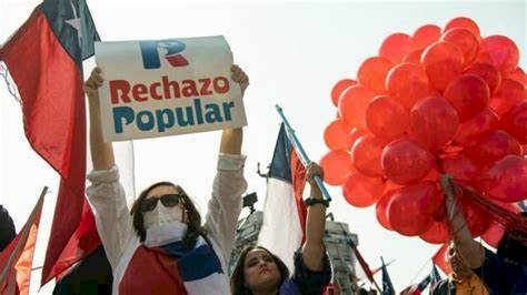Em plebiscito, Chile rejeita texto de nova Constituição