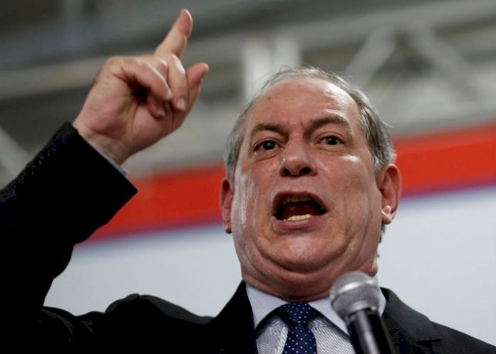 Ataques de Ciro Gomes a Lula abrem racha interno no PDT