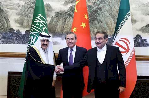 Arquirrivais, Arábia Saudita e Irã concordam em encerrar anos de hostilidades