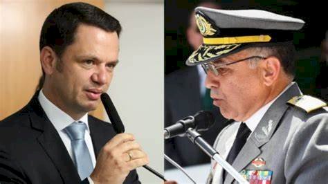 Torres e general Dutra, acusado de proteger golpistas, se encontraram 48 horas antes de 8/1