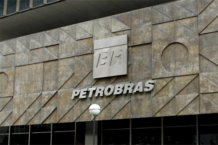 Reclamação de refinarias privatizadas revela incapacidade de competir com a Petrobrás