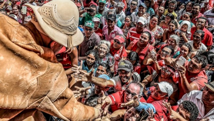 Popularidade de Lula por segmentos da sociedade