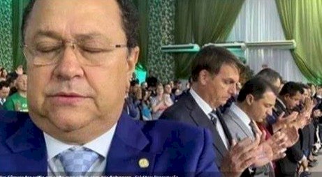 TRE-AM cassa mandato do deputado federal Silas Câmara