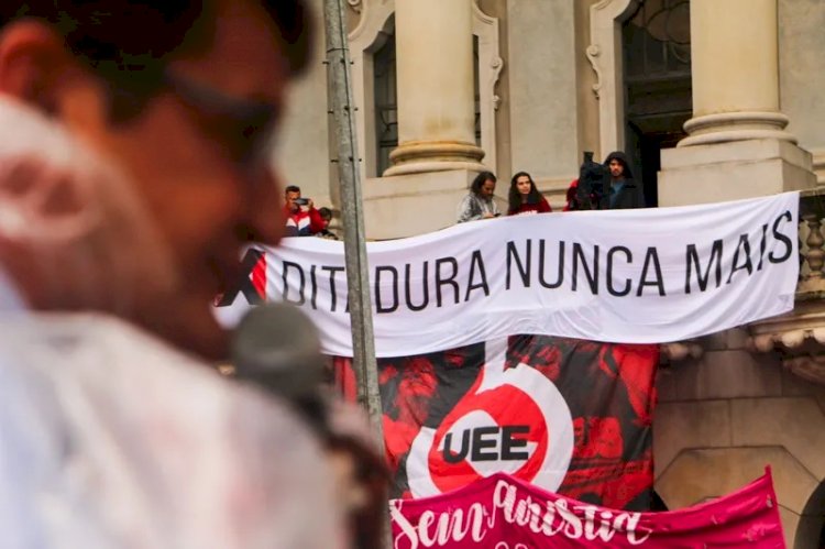 8 de Janeiro e ditadura não se separam, não se prioriza um ou outro, diz cientista sobre decisão de Lula