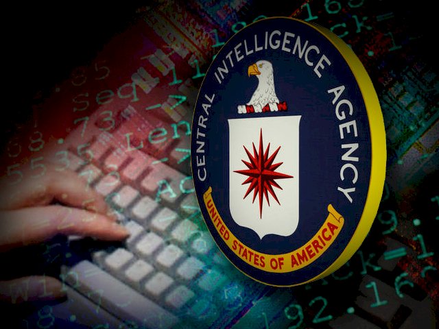 EUA sempre fizeram dossiês e nossos militares sabem, diz analista sobre operação da CIA no Brasil