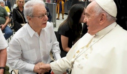 Papa sem visão global será retrocesso vergonhoso, diz Frei Betto