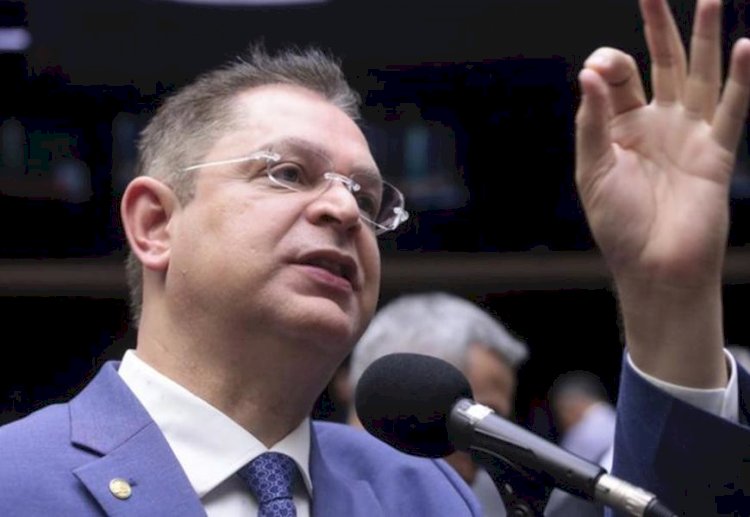 Bolsonaristas manobraram para isentar bilionários mas foram derrotados na Câmara